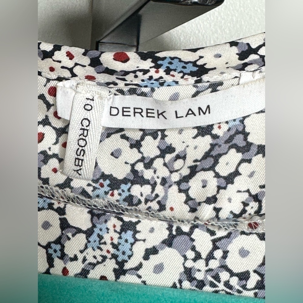 Derek Lam 10 Crosby Sleeveless Button Down Top with Pleated Hem - Picture 4 of 6